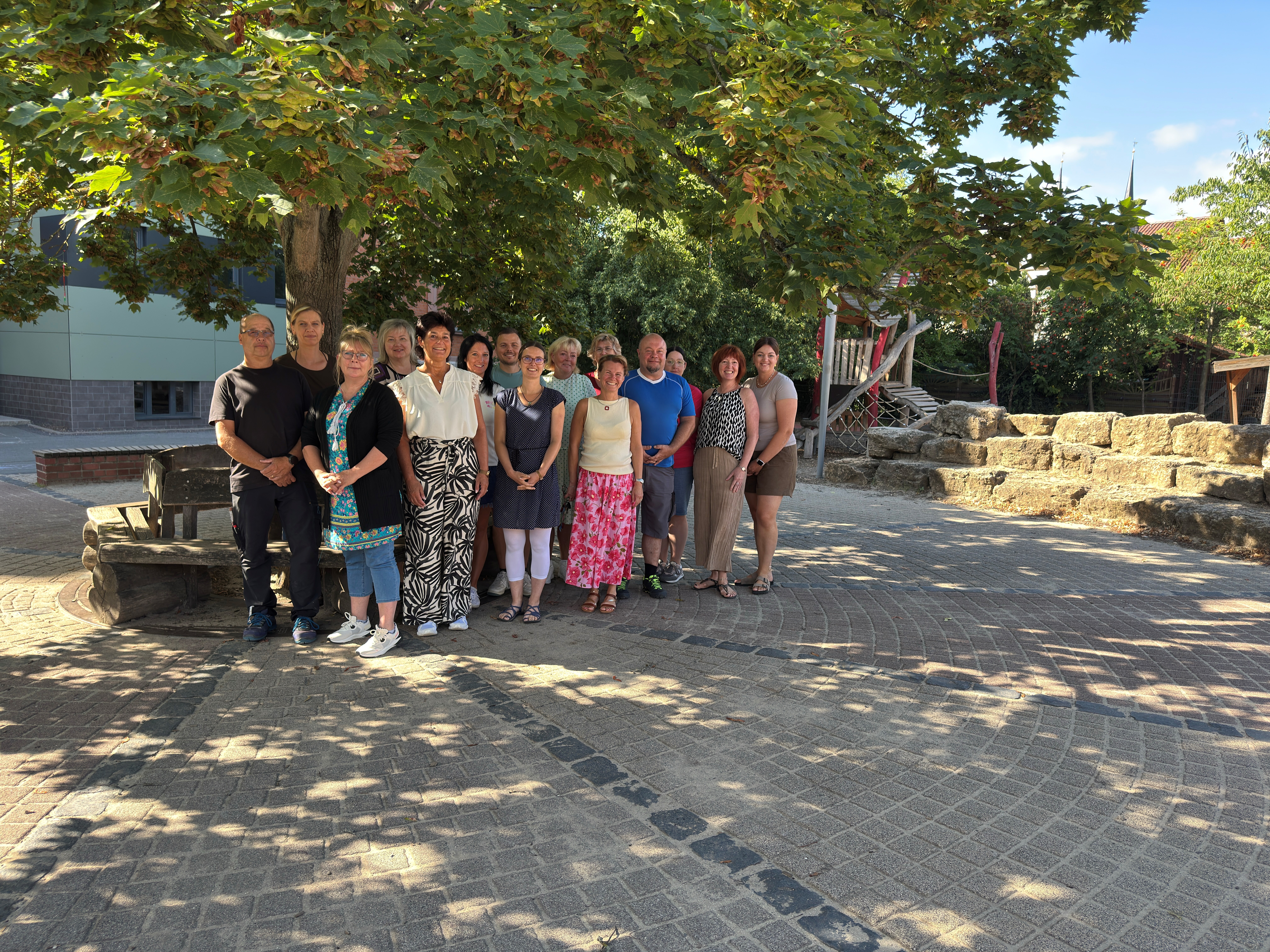 Gruppenfoto Grundschule Caspar Aquila